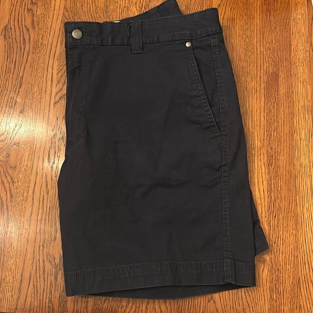 Columbia Men’s Shorts Like New